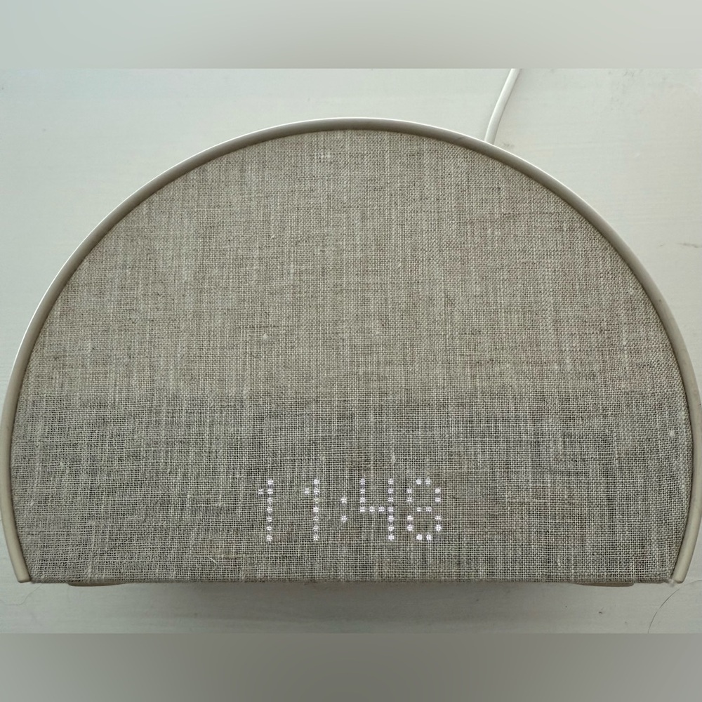 Hatch restore 2 sunrise alarm
